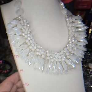 SPECTACULAR NATASHA COTOURE WHITE CRYSTAL NECKLACE